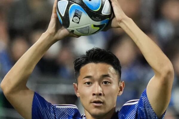 ニアぶち抜き弾の菅原由勢「悔しさが原動力に」。インドネシアに4-0、日本代表はW杯最終予選4勝1分で無敗首位