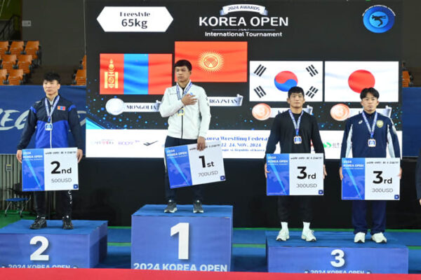 ＜レスリング＞【写真集】2024年韓国オープン国際大会／男子フリースタイル65kg級・諏訪間新之亮（自衛隊）