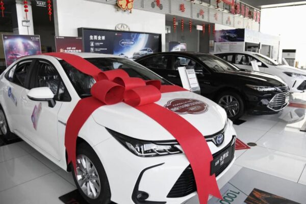 トヨタ、北京の営業拠点閉鎖