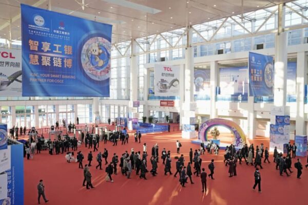 中国、供給網への協力呼びかけ