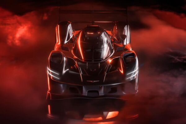 新規参戦のジェネシスは、ヒョンデのWRCエンジンをV8化して流用へ。経験不足を補う「近道」と強調