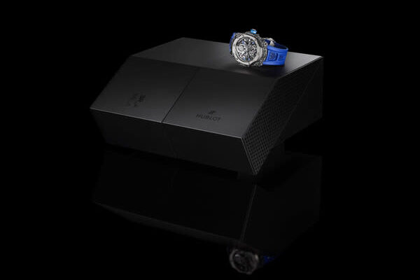 SR_A HUBLOT 3.0、サミュエル・ロス博士（MBE）とのパートナーシップにより登場