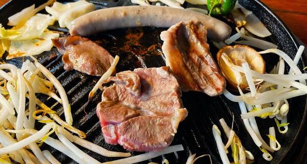 ふるさと納税「国産熟成牛肉」はNGなのに「輸入羊肉ジンギスカン」はOK…なぜ？　透けて見える“制度の問題点”とは【税理士解説】