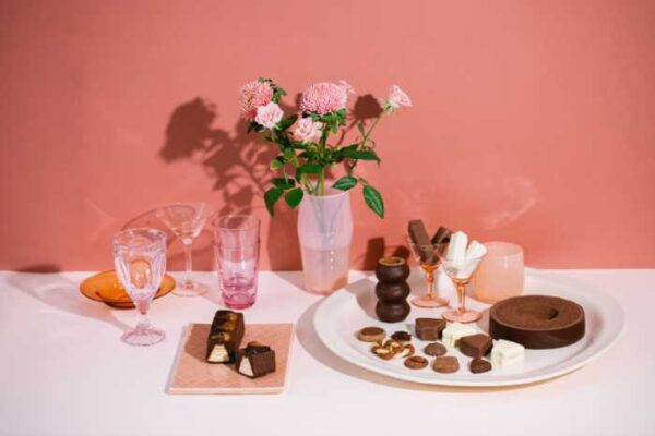 ユーハイムから、こだわりのチョコレートを使ったバレンタイン限定スイーツが登場♡