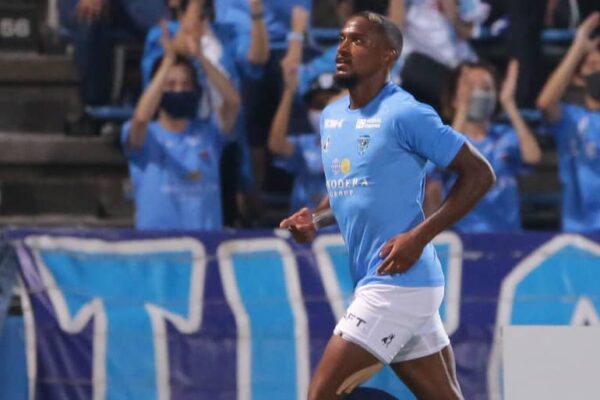 元横浜FCのサウロ・ミネイロ、ACLE参戦中の上海申花へ完全移籍