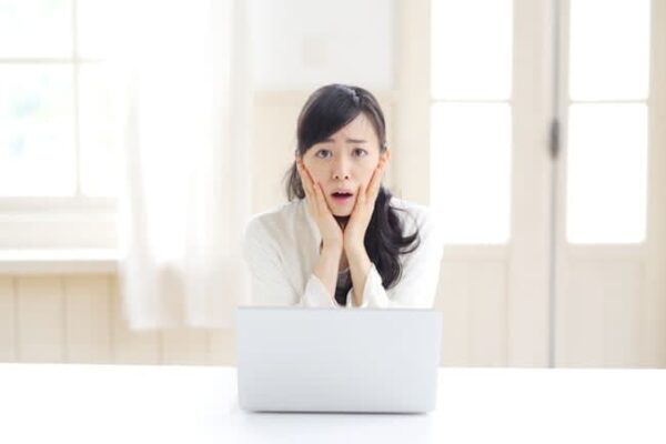 ノートパソコンの調子が悪くなってきた…何年くらい使うとダメになる？買い替えるべき6つのサインとは