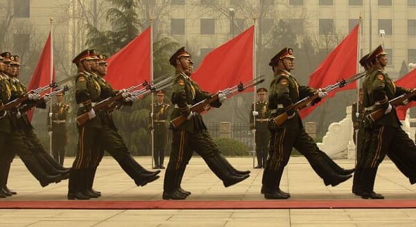 中国軍「東部戦区」代表団が訪日　日中関係改善の兆し？日本に急接近する中国の思惑とは #専門家のまとめ