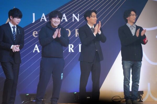 「生きる伝説」のプロ、1年ぶりのビジュアルが「大型アップデート」と話題　ネットは拍手「対策がうまい」
