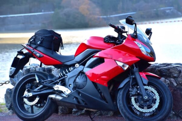スポーツバイクの上級装備「クイックシフター」とは？後付けもできるのか