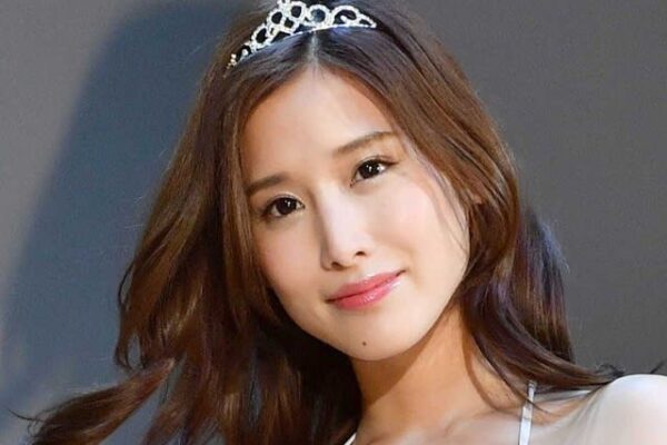 RQ日本一「美ボディ」益田アンナ　念願の写真展で官能的&芸術的ショット連発！