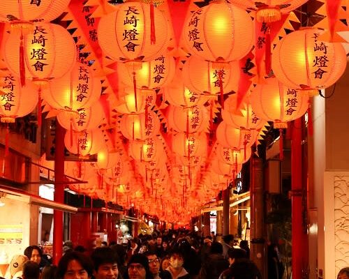 長崎ランタンフェスティバル開幕！　来月8日パレード、皇帝役に宝塚歌劇団の飛翠真凜さん