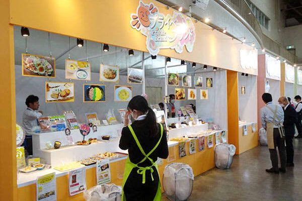 尾家産業 91社が“推し”商品をPR 名古屋で春季提案会