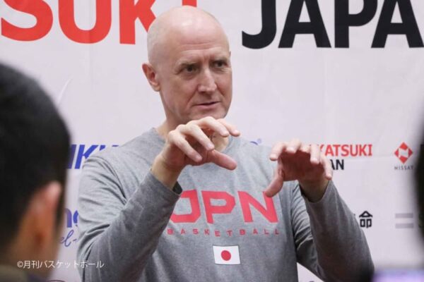 男子日本代表が会見、ホーバスHC、敵地での中国戦に「勝ちたい。とにかく勝ちたいです」