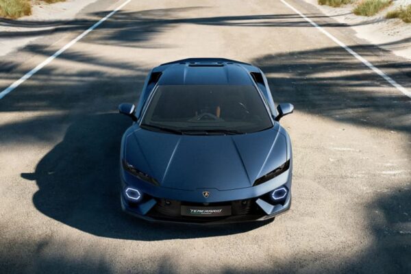 ランボルギーニ、テメラリオGT3の導入は「急がず、一歩ずつ」。顧客サポート方針に変化