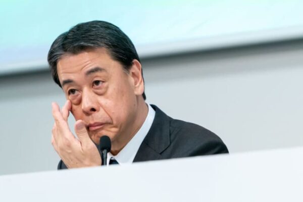 プライド捨てられず窮地の日産、次の一手は？