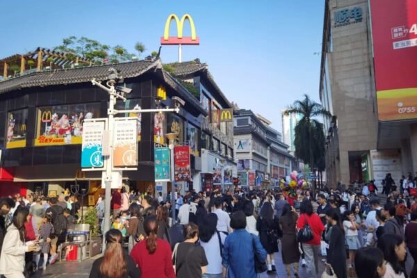 泰康と平安、北上高齢者介護に進出
