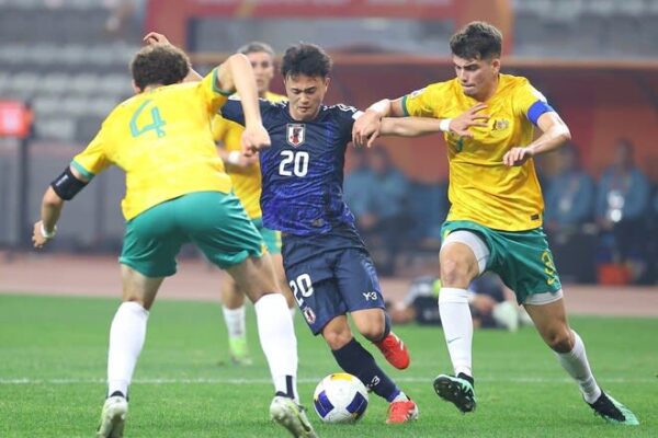 U-20日本代表が決勝進出を逃す。先発８人を入れ替えて臨むも後半に２失点、豪州に０－２敗戦【U-20アジア杯】