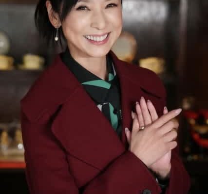 新川優愛＆塩野瑛久W主演「五十嵐夫妻は偽装他人」黒木瞳が物語を動かす母親役で登場