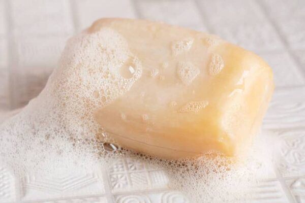 「固形せっけん」と「液体せっけん」のコスパを比較！固形せっけんを最後まで使い切るコツも紹介