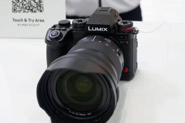 ＜CP+＞LUMIX最新フラグシップ「S1RII」が早速登場／ニコンは若年層から映画製作までマルチに訴求