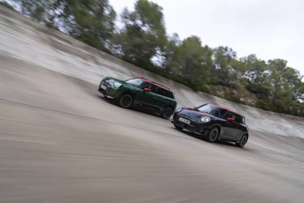 MINI史上初！　「JOHN COOPER WORKS」に電気自動車モデルが登場