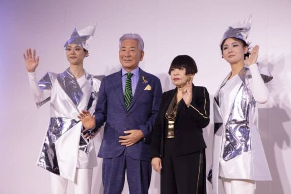 コシノジュンコさん、55年ぶりユニホームデザイン タカラベルモント 大阪・関西万博で新たな美を！