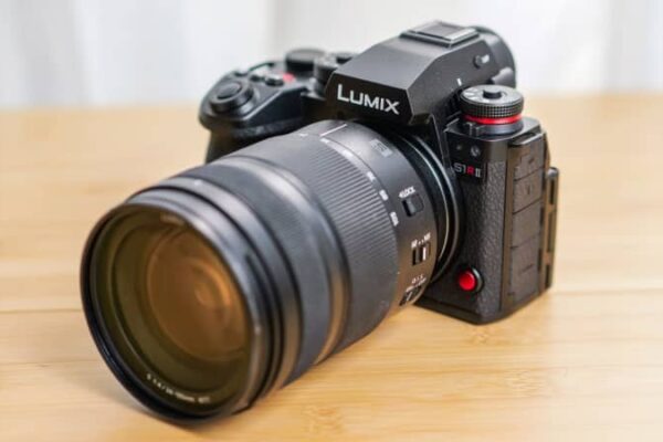 パナソニックLUMIX「S1RII」レビュー。6年ぶりに刷新されたスチル向けフルサイズフラッグシップ機 [OnGoing Re:View]