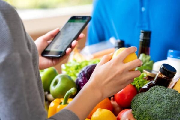 【環境配慮型食品に関する消費者調査】　環境に配慮した生産方法の認知・理解が進んだ消費者は、定価に対して最大16％の上乗せを支払う傾向