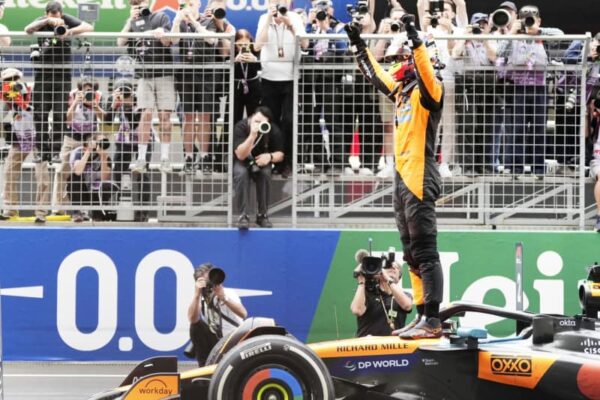 角田は16位、ピアストリV