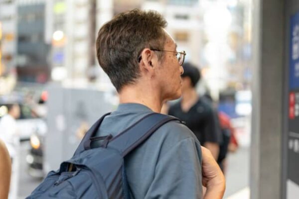大失敗でした…年収240万円の51歳男性、商社マンから「フリーター」に転身した“まさかの理由”【ルポ】