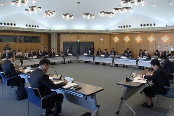 アメリカの相互関税の導入発表を受けて岡山県が経済団体などと会議　関税の影響と今後の支援策を話し合う