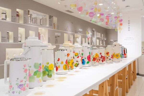 展覧会「デザイン ミュージアム ジャパン」国立新美術館で、日常の“デザイン”を宮前義之らが調査＆展示