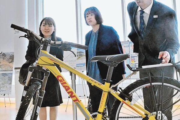 震災・原発事故14年　自転車が結ぶ台湾との絆　震災当時寄贈、黄色の1台　福島県双葉町の伝承館に展示
