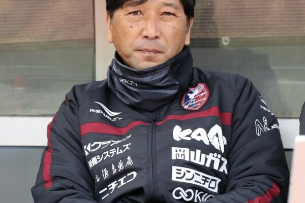「本当に強い広島に…」耐えて勝った岡山、指揮官が“中国ダービー”勝利に自信！ 守り切った選手たちを称える「執念をしっかり持ってやってくれた」
