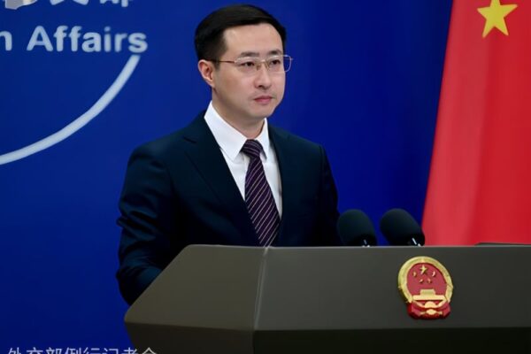 米国に妥協しない態度を表明―中国外交部