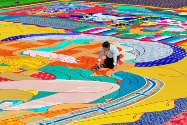 「レゴン芸術」伝承、発展の担い手たち　中国青海省同仁市